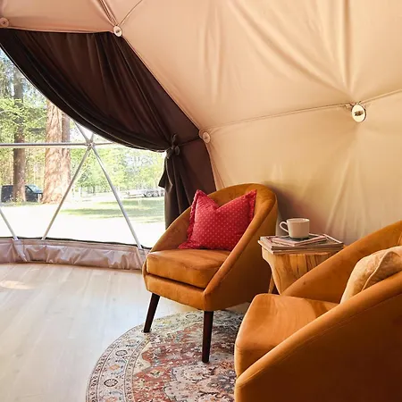 High Moor Glamping * Jalhay