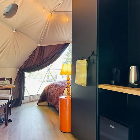 High Moor Glamping ラグジュアリーテント ジャレ
