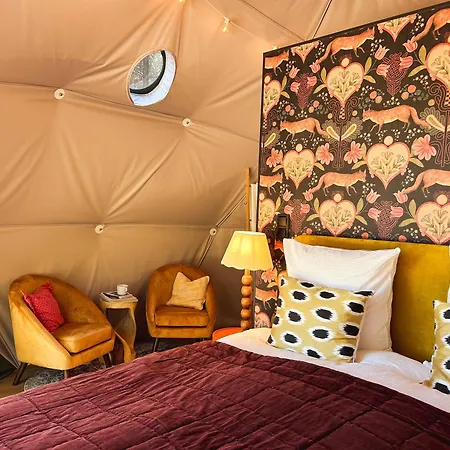 High Moor Glamping Luxe tent Jalhay