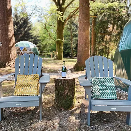 High Moor Glamping * Jalhay